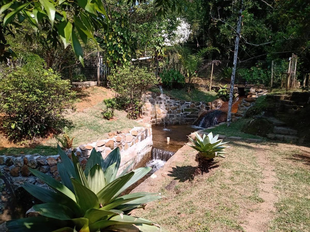 Vertente das Águas Lumiar Exterior foto