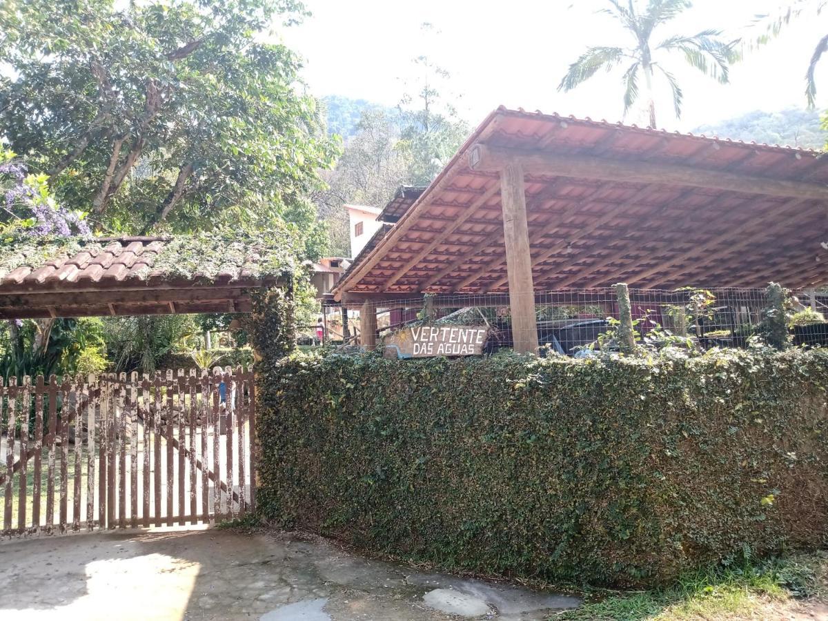 Vertente das Águas Lumiar Exterior foto