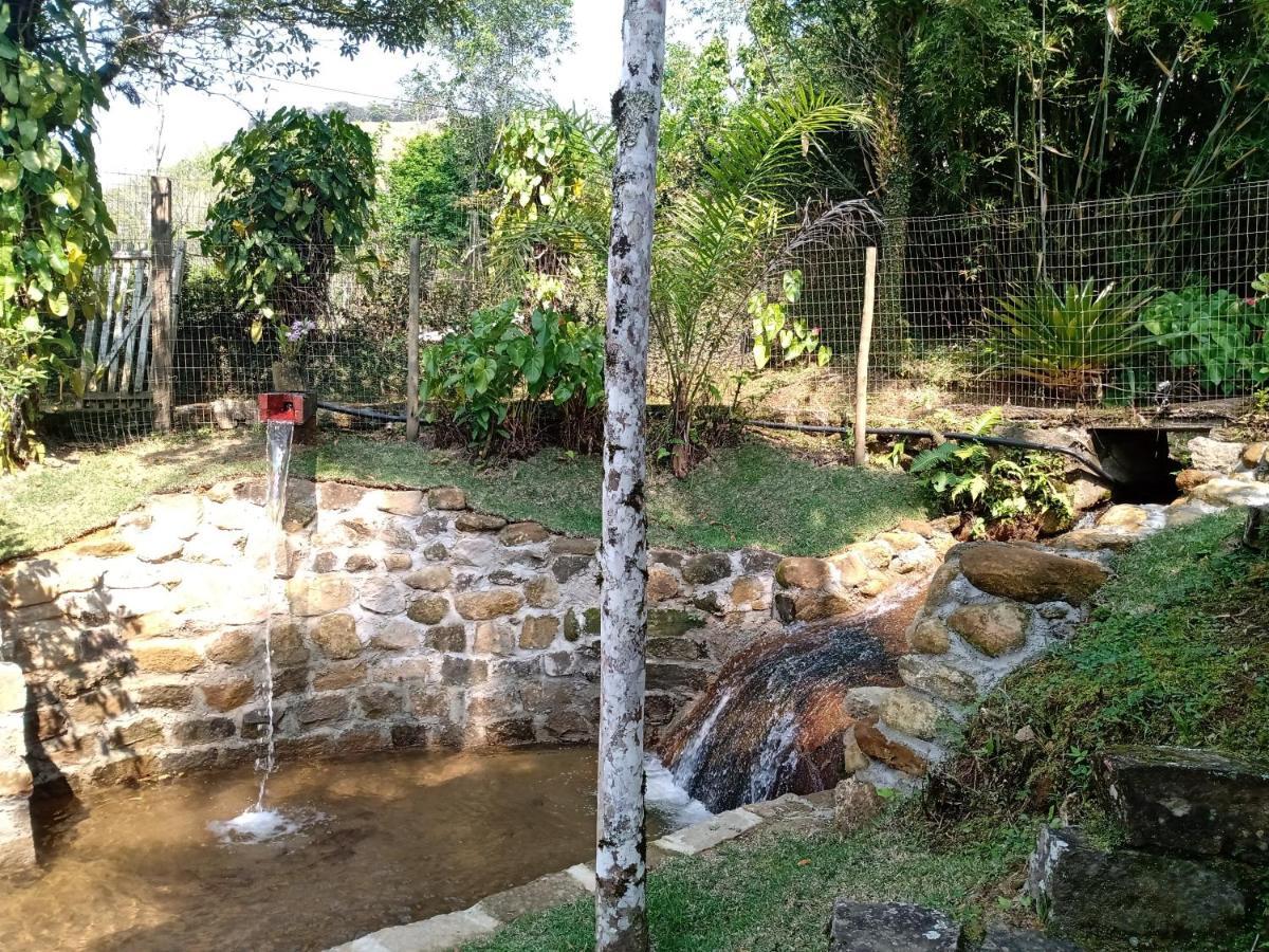 Vertente das Águas Lumiar Exterior foto
